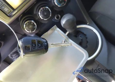 2015 Scion Tc from USA, damaged, VIN JTKJF5C75FJ013797